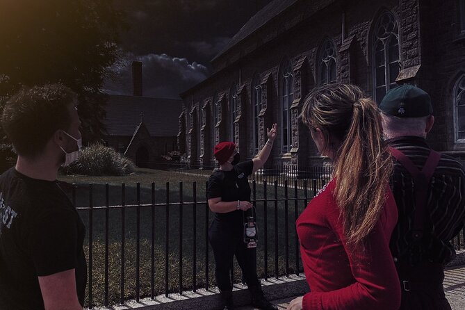 Richmond Ghosts Boos and Booze Haunted Pub Crawl - Accessibility and Accommodations