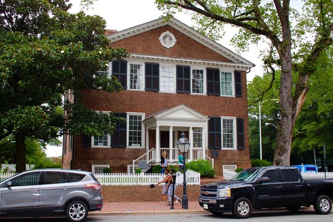 Richmond Scavenger Hunt: Capitol Sights - Key Points