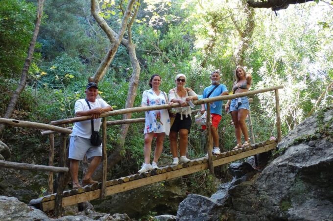 Richtis Gorge Private Guided Hiking Tour - Geological Formations and Ecosystem