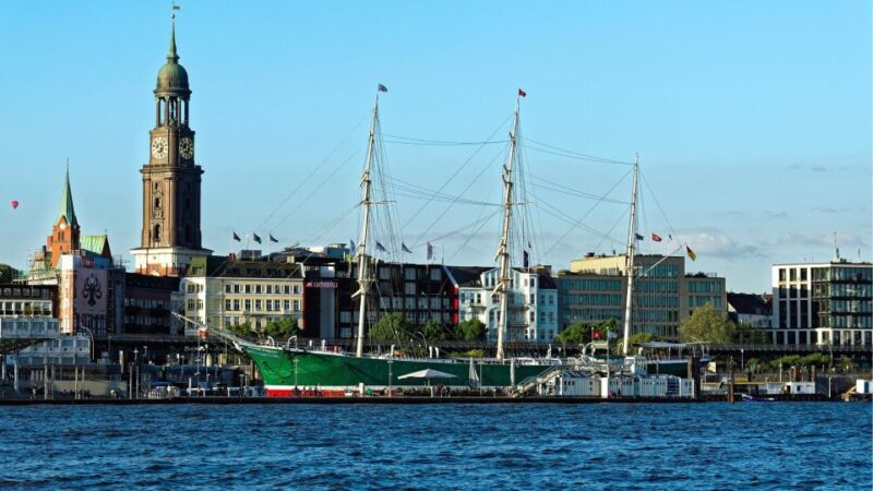 Rickmer Rickmers Museum Guided Tour With Transfers - Tour Pricing and Options