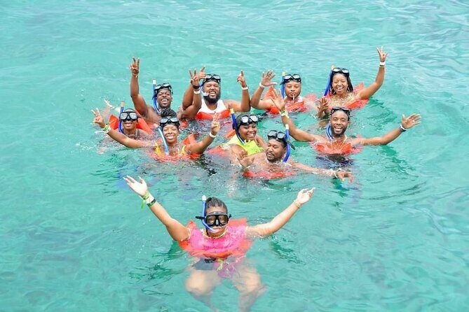 Ricks Cafe Cruise Snorkeling Open Bar DJ OCEAN EDEN BAY/CORAL - Who Should Consider This Tour?