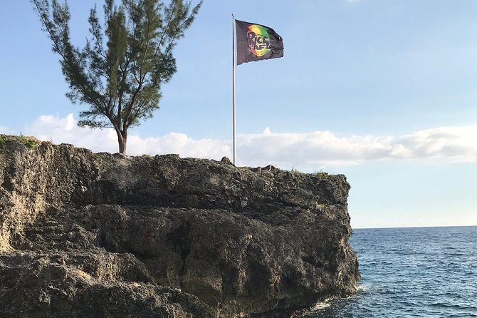 Ricks Cafe + Shopping - Experience the Sunset Views