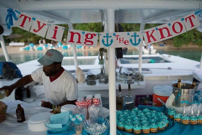 Ricks Cafe Sunset Catamaran & Snorkeling Cruise Negril - Cruise Experience