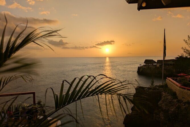 Ricks Cafe Sunset Experience in Negril Jamaica - The Experience: What You Can Expect