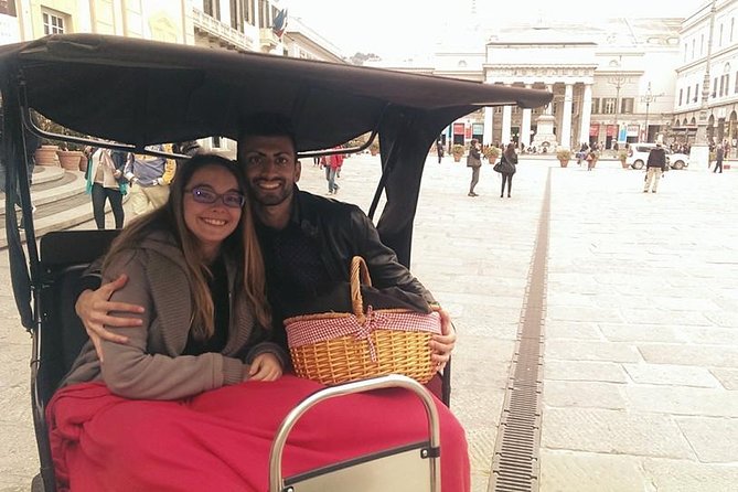 Rickshaw Tour in Genoa - Visit Ferrari Plaza