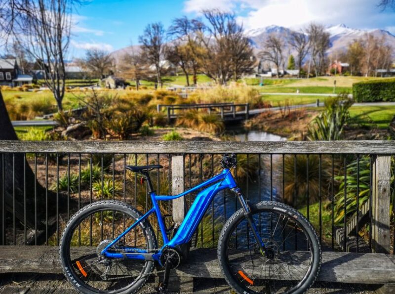 Ride to Riches: Arrowtown to Queenstown With Shuttle - Experience Highlights