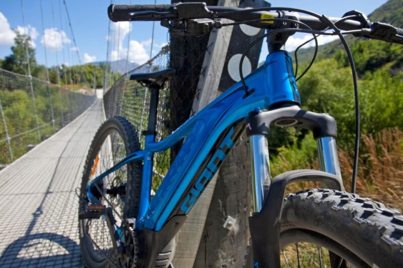 Ride to Riches: Arrowtown to Queenstown With Shuttle - Scenic Shuttle Ride