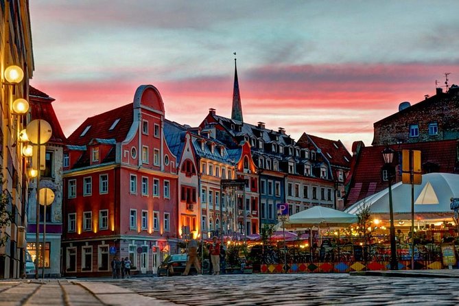 Riga Old Town Walking Tour With Black Balsam Tasting - Highlights of the Walking Tour