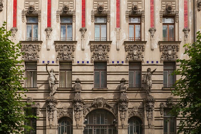 Rigas Architecture: a Self-Guided Audio Tour of the Citys Art Nouveau History - Key Points