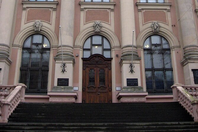 Rigas Architecture: a Self-Guided Audio Tour of the Citys Art Nouveau History - Confirmation and Accessibility