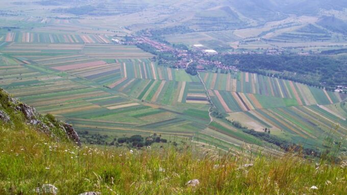 Rimetea Hike & Coltesti Fortress, From Cluj - Lunch in Trascău Mountains