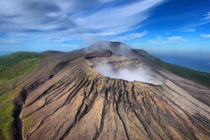Rincón De La Vieja Volcano Hike & Hot Springs Full Day - Meeting and Pickup