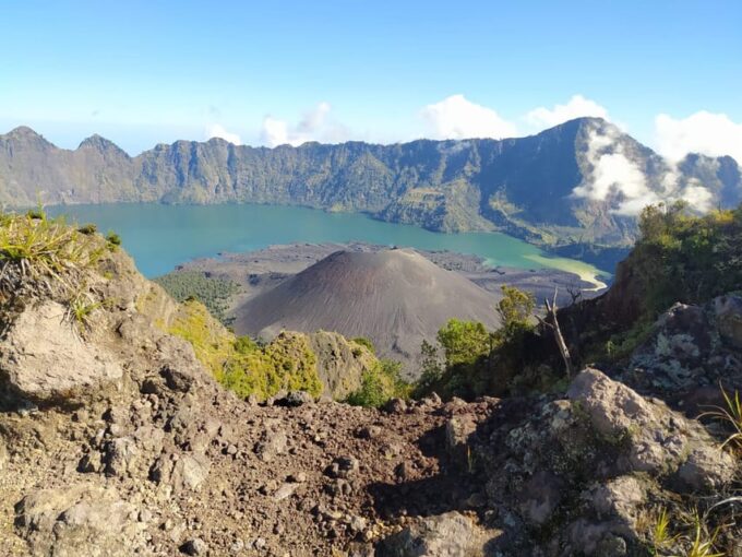 Rinjani Info Trip 3D/2N Mount Rinjani - Group Size and Language