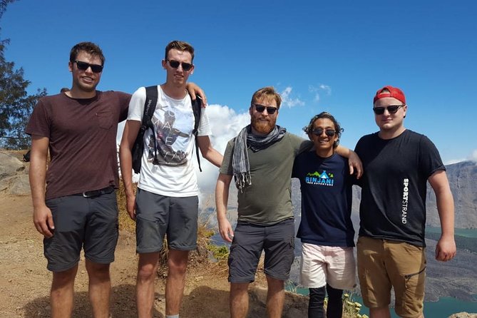 Rinjani Trekking 2 Days 1 Night - Key Points