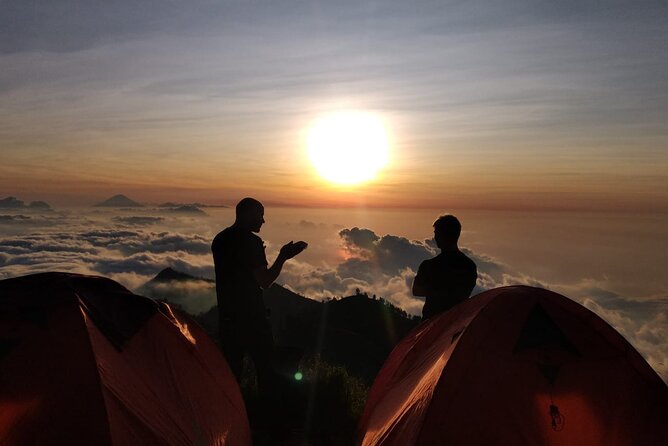 Rinjani Trekking 3D/2N - Sembalun Hot Springs Reward to Crater Rim and Lake - Crater Rim Sembalun to Summit