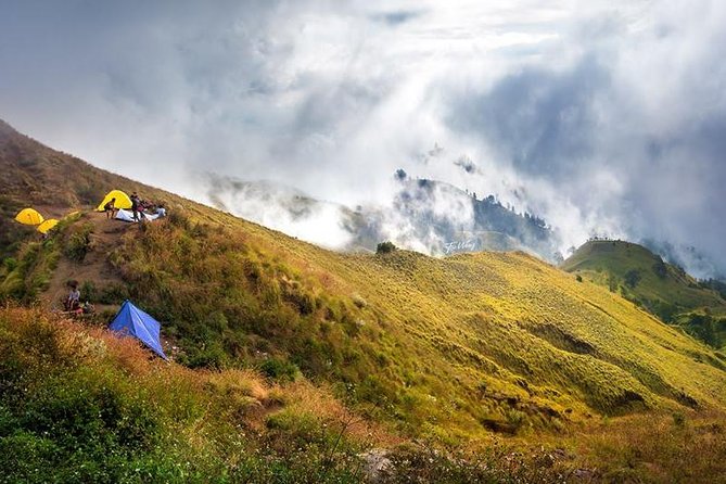 Rinjani Trekking 3D2N Summit - Full Trail - Support From Guides