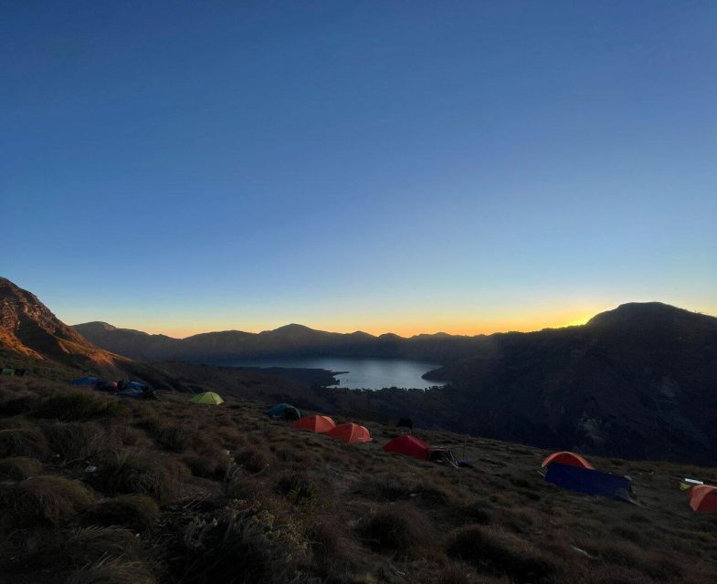 Rinjani Trekking Three Days Two Night Summit - Key Points