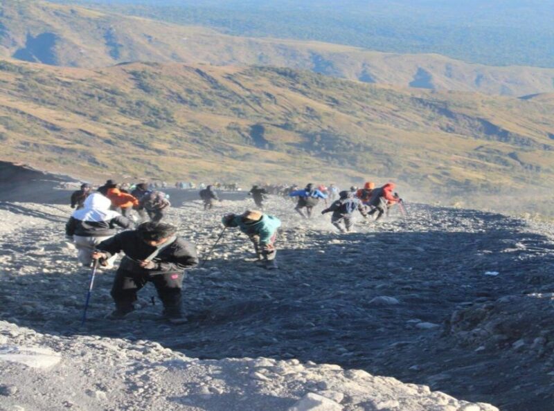 Rinjani Trekking Two Days One Night Summit - Inclusions and Equipment