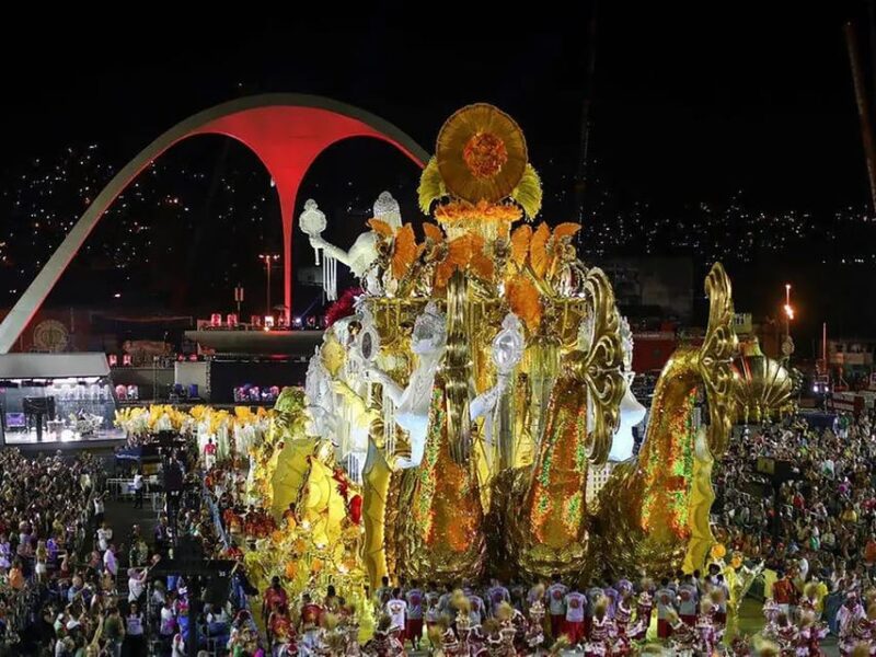 Rio Carnival 2025: Sambadrome Parade + Transfer - Transportation Details
