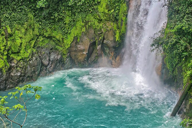 Rio Celeste Guided Hike - Tenorio Volcano - Full Tour - Meeting and Pickup Details