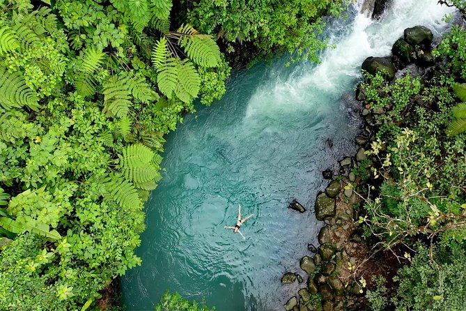 Rio Celeste, Waterfalls, Rain Forest Volcanoes and Sloth Habitat Private Tour - Inclusions