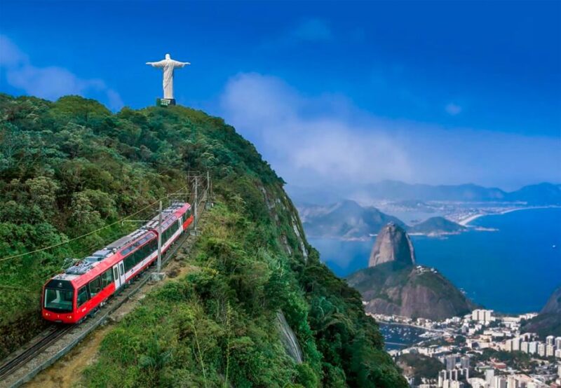 Rio: Christ the Redeemer Official Ticket by Cog Train - Visiting Christ the Redeemer