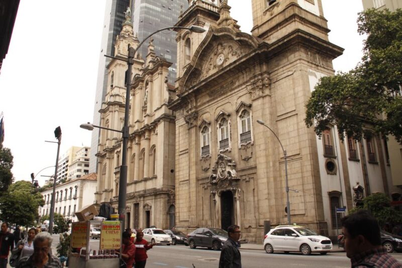 Rio De Janeiro: 4-Hour Afternoon Walking Tour - Touring Praça Quinze De Novembro