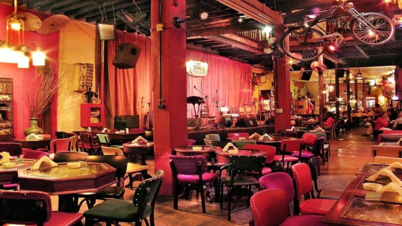 Rio De Janeiro: Brazilian Music at Rio Scenarium With Dinner - Skip the Ticket Line