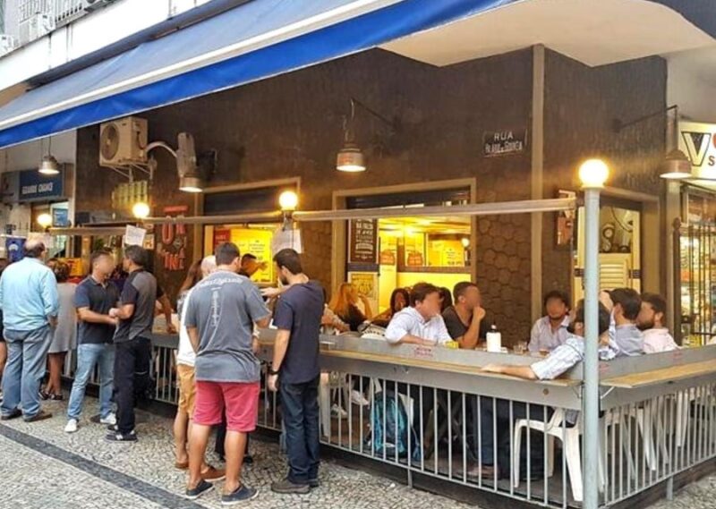 Rio De Janeiro: Copacabana Local Bars Food Tour - Exploring Hidden Gem Bars