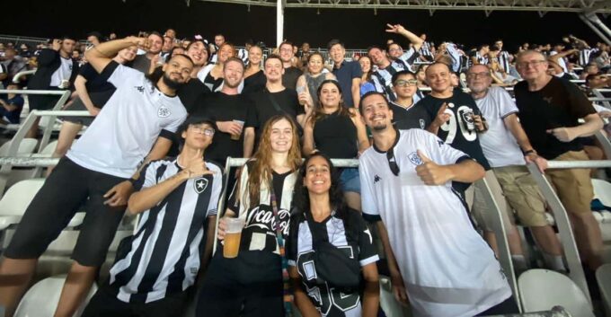 Rio De Janeiro: Enjoy a Botafogo Soccer Game With Locals - Personalized Accompaniment