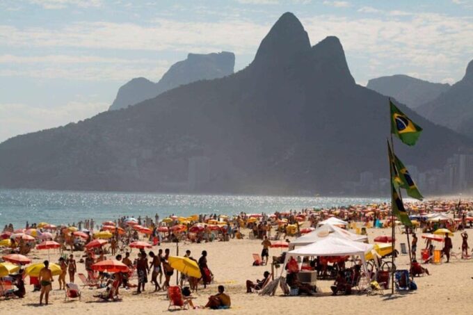 Rio De Janeiro: Full-Day Tour With Buffet Lunch & Transfers - Tour Restrictions and Booking