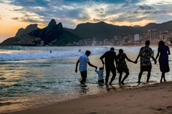Rio De Janeiro: Great Photos in Amazing Backgrounds - Receiving High-Quality Photos