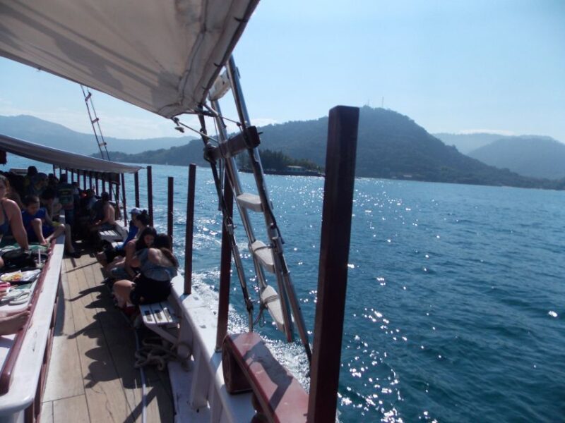 Rio De Janeiro: Ilha Grande Day Trip With Sightseeing Cruise - Explore Ilha Grande