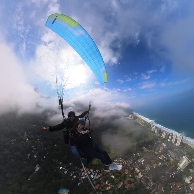 Rio De Janeiro : Paragliding Tandem Flights Over Rio - Capturing 360-Degree Memories