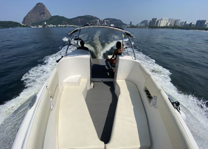 Rio De Janeiro: Private Speedboat Trip With Barbecue - Preparing for the Voyage