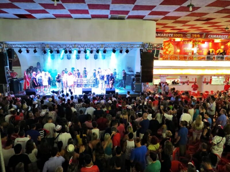 Rio De Janeiro: Salgueiro Samba School Rehearsal Tour - Key Points