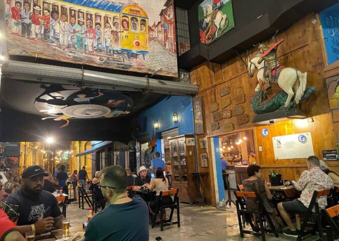Rio De Janeiro: Samba Night Private Tour With Locals in Lapa - Booking Information and Policies
