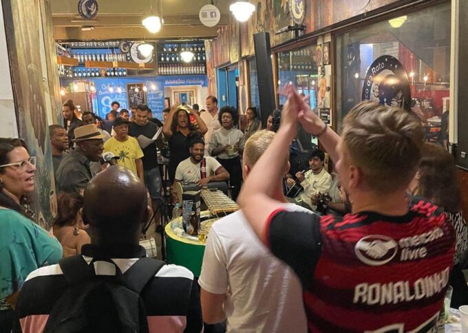 Rio De Janeiro: Samba Night Private Tour With Locals in Lapa - Frequently Asked Questions