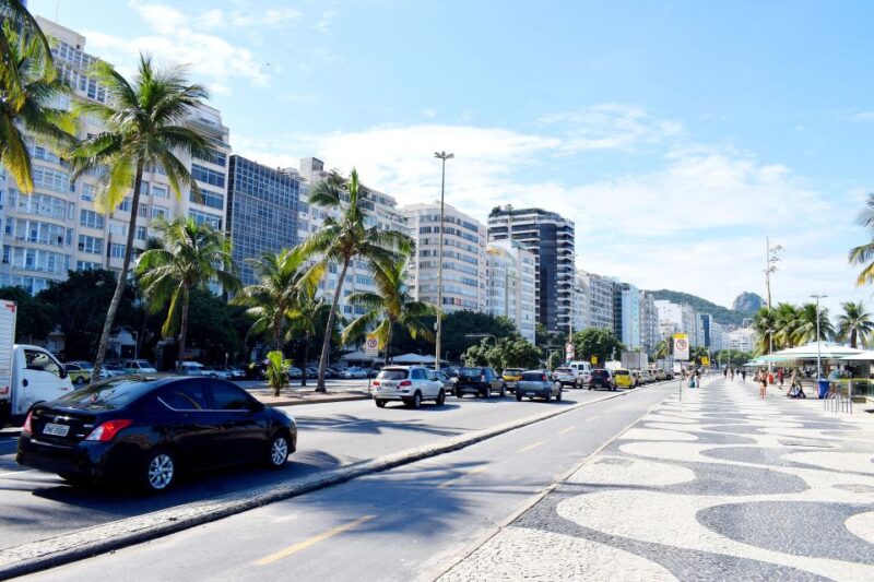 Rio De Janeiro: Shared Transfer From or to Airport - Overview of Shared Transfer