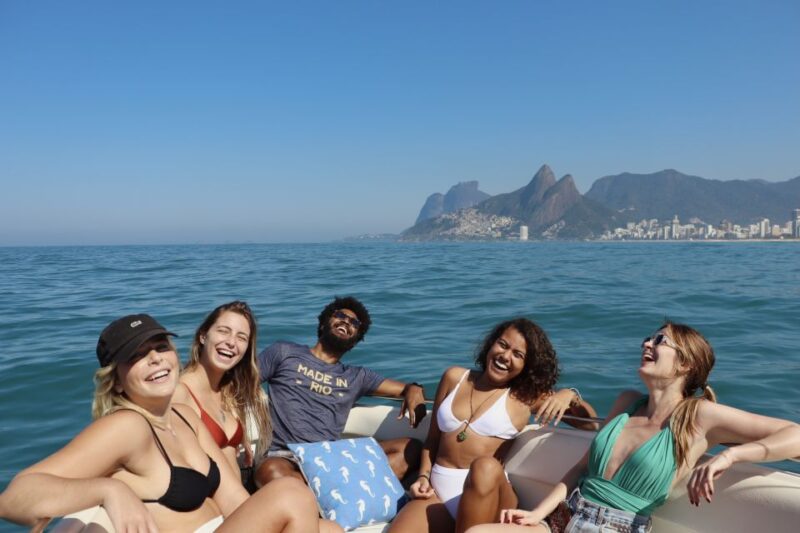 Rio De Janeiro: Speedboat Beach Tour With Beer - Highlights of the Experience