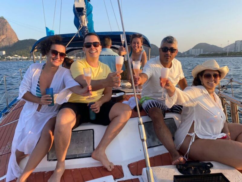 Rio De Janeiro: Sunset Sailboat Tour With Open Bar - Comfortable and Spacious Sailboat