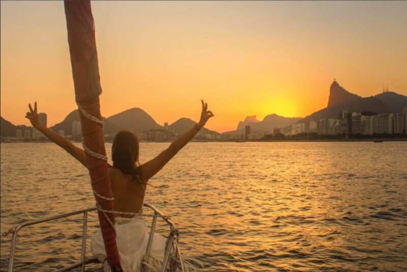 Rio De Janeiro: Sunset Sailing Tour - Key Points