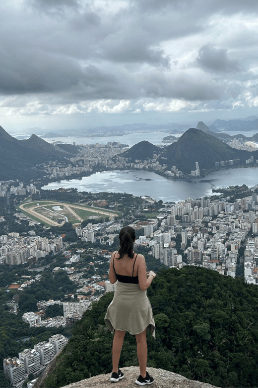 Rio De Janeiro: Two Brothers Hike and Favela Tour at Vidigal - Exploring Vibrant Vidigal