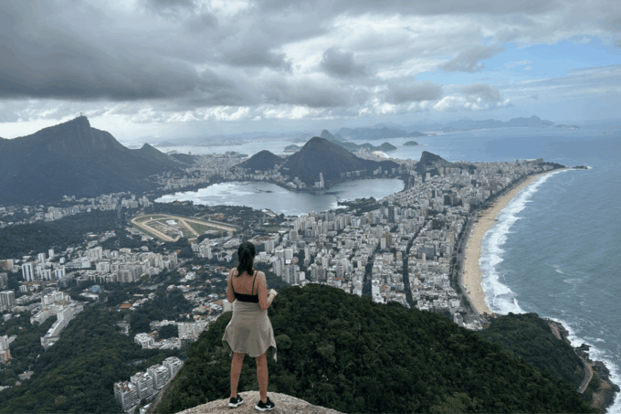 Rio De Janeiro: Two Brothers Hike and Favela Tour at Vidigal - Frequently Asked Questions