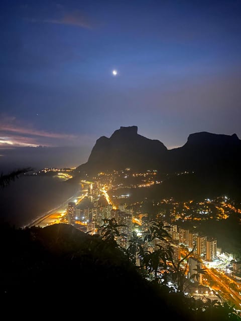 Rio De Janeiro: Two Brothers Hike in Vidigal - Booking and Cancellation