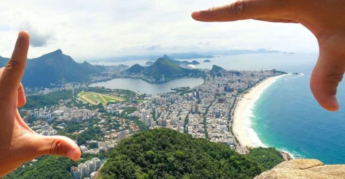Rio De Janeiro: Two Brothers Hike in Vidigal - Discover Vidigal Favela