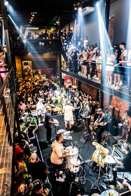 Rio De Janeiro: Walking Tour + Pub Crawl + Samba in Lapa - Experiencing Bar Da Cachaça Original