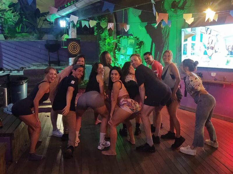 Rio Experience: Caipirinha Workshop (2 Caipirinhas) + Funk Class - Learning Funk Moves and Rhythm