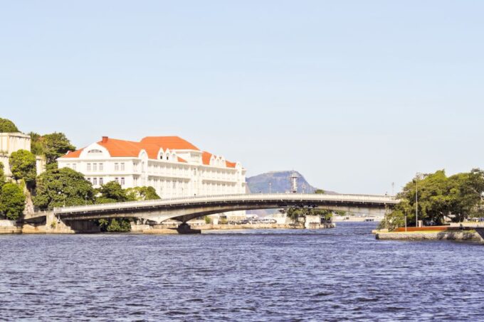 Rio: Guanabara Bay 2-Hour Boat Tour - Frequently Asked Questions