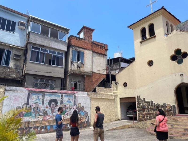 Rio: Rocinha Favela Guided Walking Tour With Local Guide - Interaction With Local Residents
